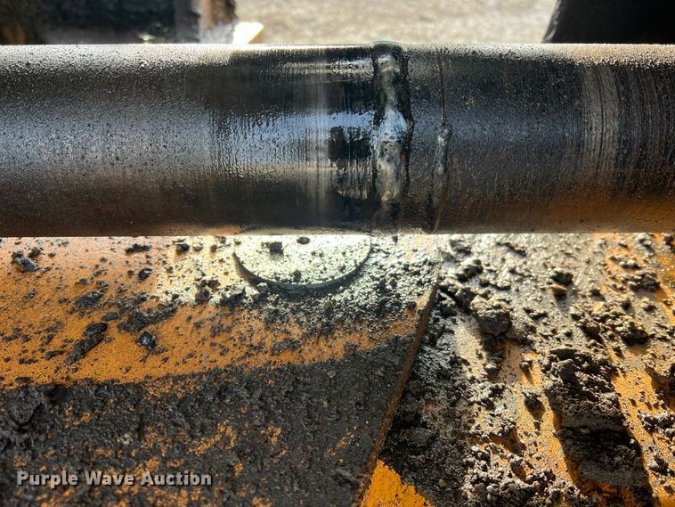 image for item DO2168 2004 Case 621D  wheel loader