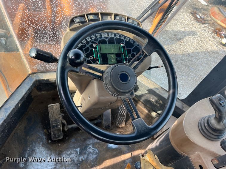 image for item DO2168 2004 Case 621D  wheel loader