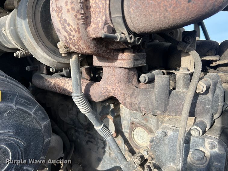 image for item DO2168 2004 Case 621D  wheel loader