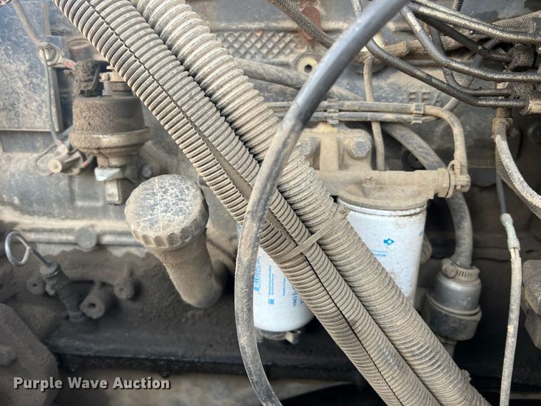 image for item DO2168 2004 Case 621D  wheel loader