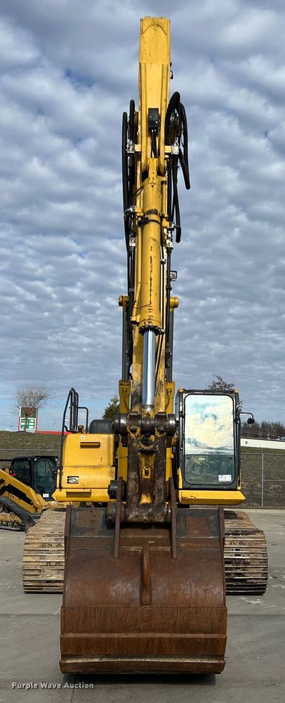 image for item DO2170 2013 Komatsu PC360LC-10  excavator