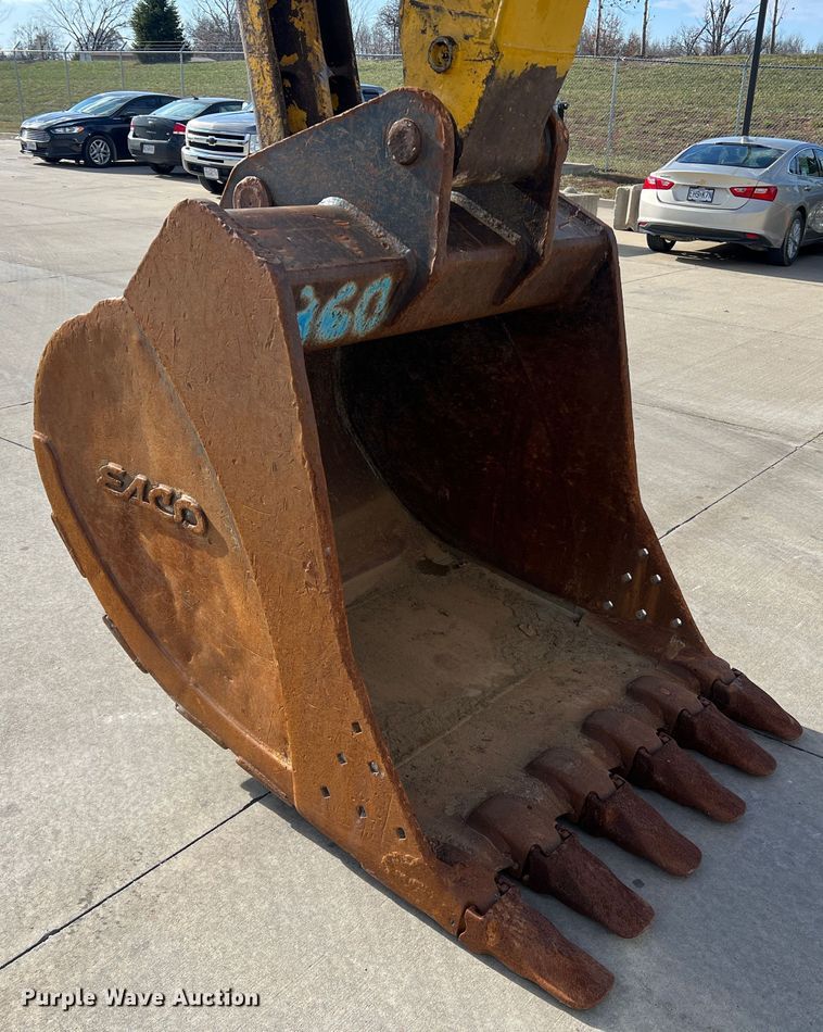 image for item DO2170 2013 Komatsu PC360LC-10  excavator