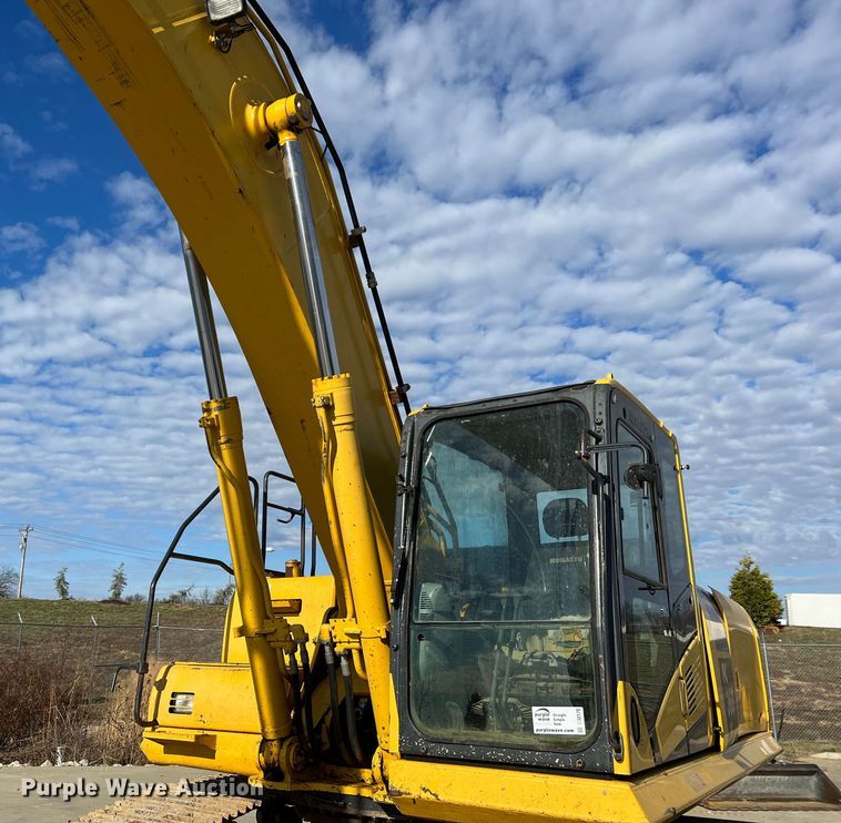 image for item DO2170 2013 Komatsu PC360LC-10  excavator