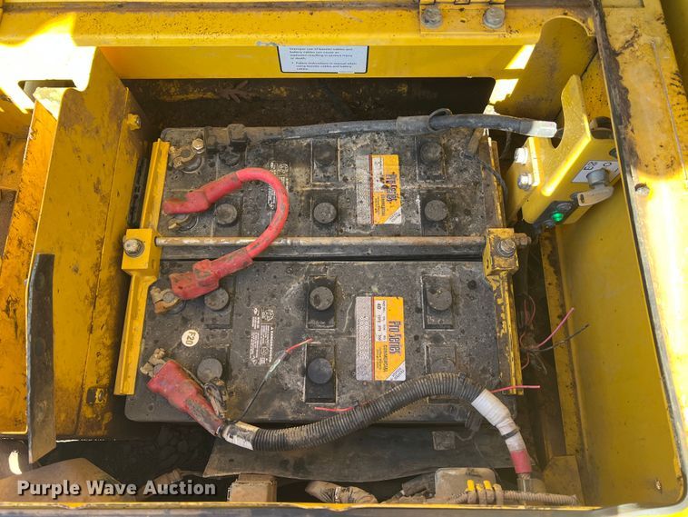 image for item DO2170 2013 Komatsu PC360LC-10  excavator