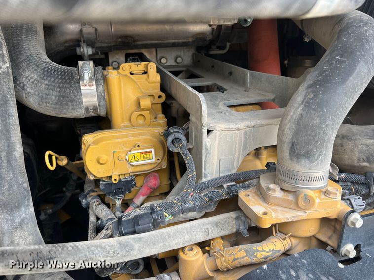 image for item DO2171 2018 Caterpillar 299D2  skid steer loader