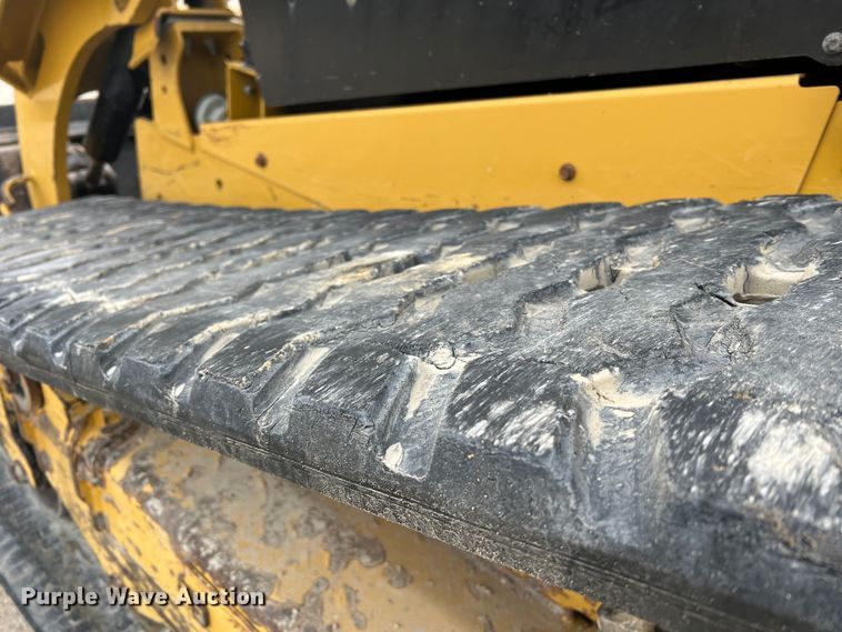 image for item DO2171 2018 Caterpillar 299D2  skid steer loader