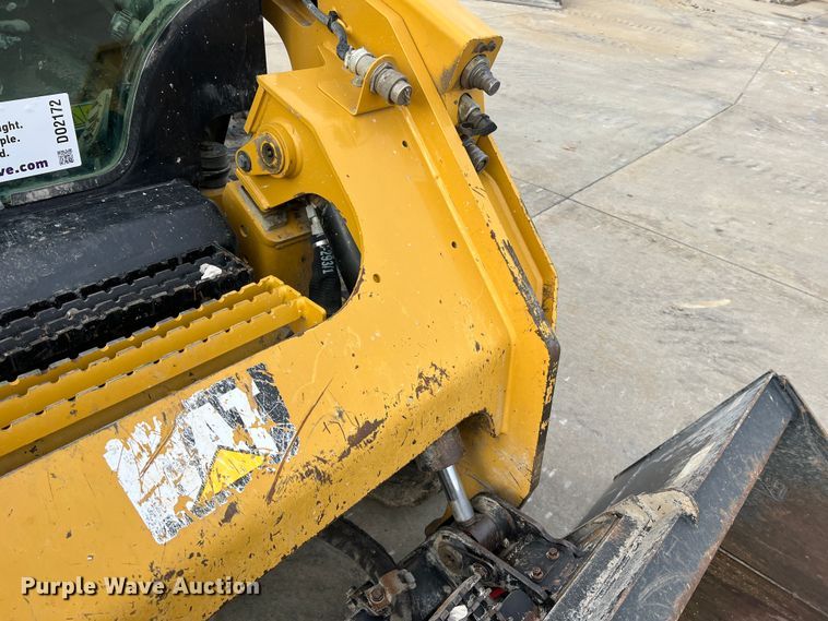 image for item DO2172 2019 Caterpillar 299D2  skid steer loader