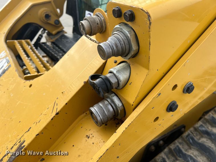 image for item DO2172 2019 Caterpillar 299D2  skid steer loader