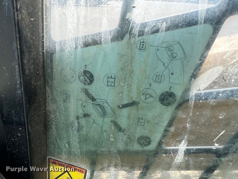 image for item DO2172 2019 Caterpillar 299D2  skid steer loader