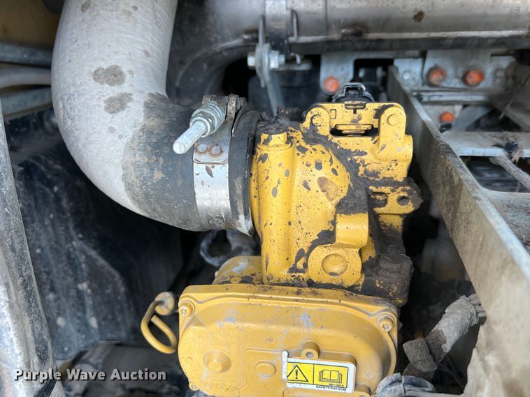 image for item DO2172 2019 Caterpillar 299D2  skid steer loader