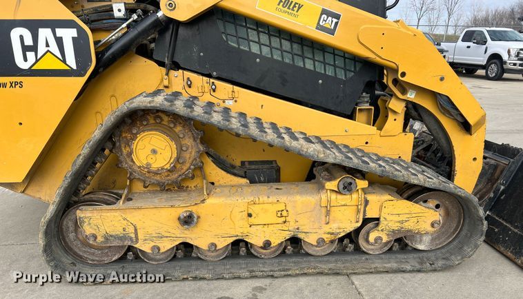 image for item DO2172 2019 Caterpillar 299D2  skid steer loader