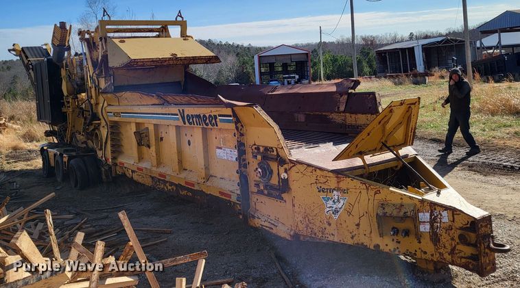 image for item DO3461 Vermeer HG525  horizontal grinder