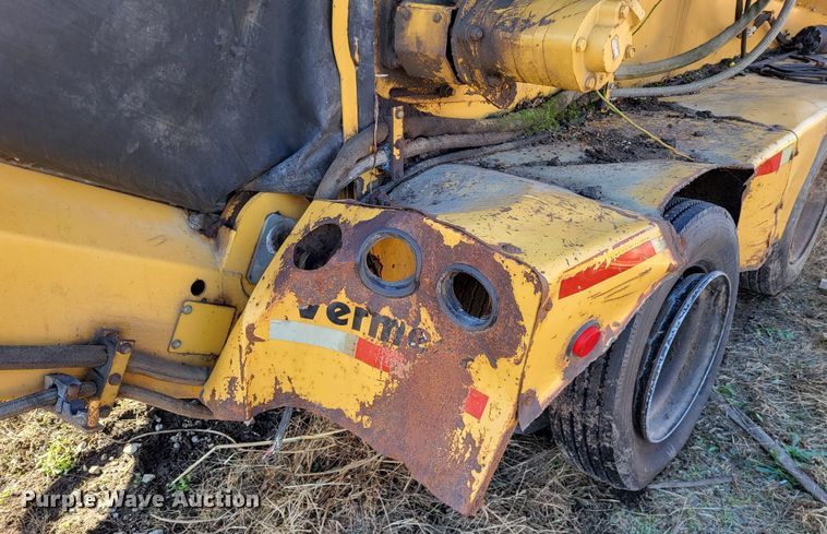 image for item DO3461 Vermeer HG525  horizontal grinder