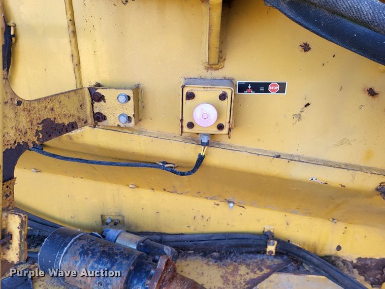 image for item DO3461 Vermeer HG525  horizontal grinder