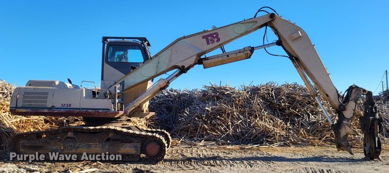 image for item DO3462 Thunderbird 1238L  log loader
