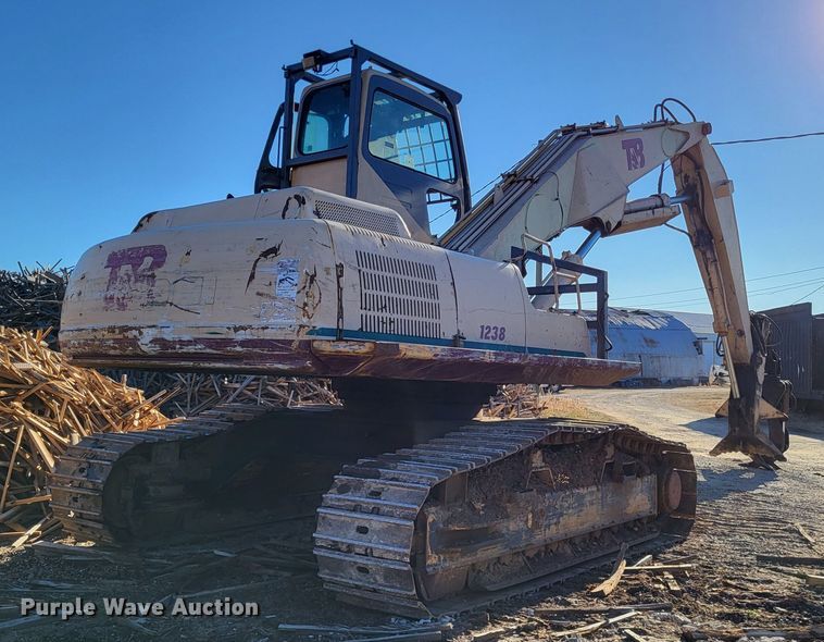 image for item DO3462 Thunderbird 1238L  log loader