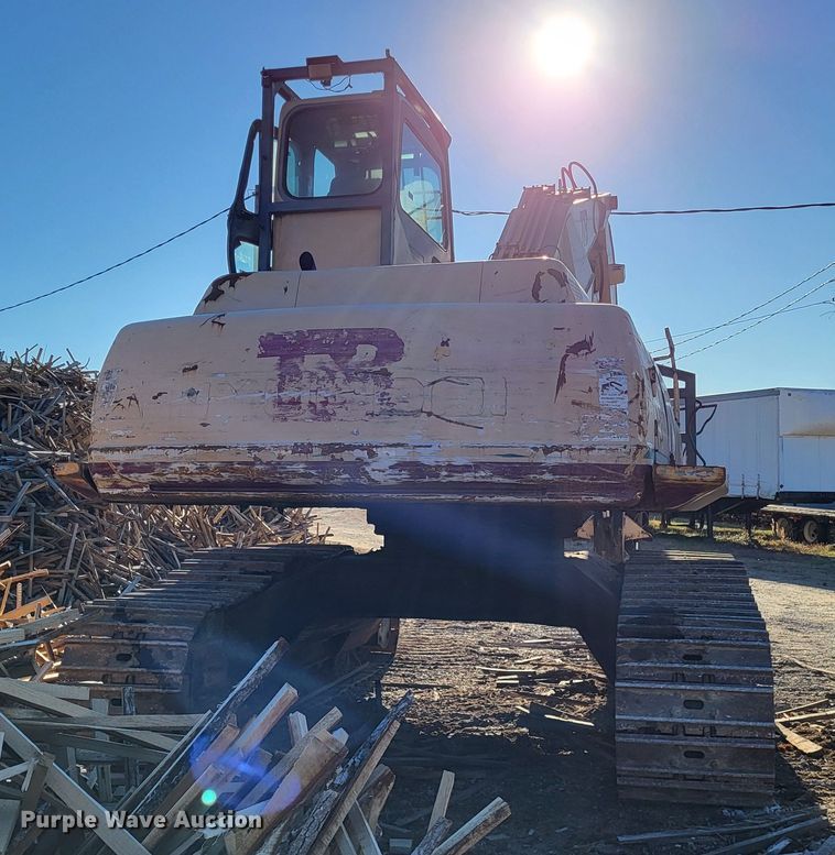 image for item DO3462 Thunderbird 1238L  log loader