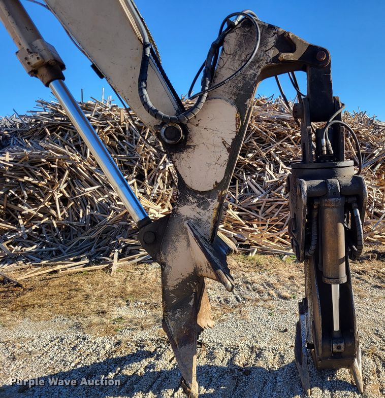 image for item DO3462 Thunderbird 1238L  log loader