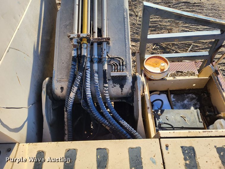 image for item DO3462 Thunderbird 1238L  log loader