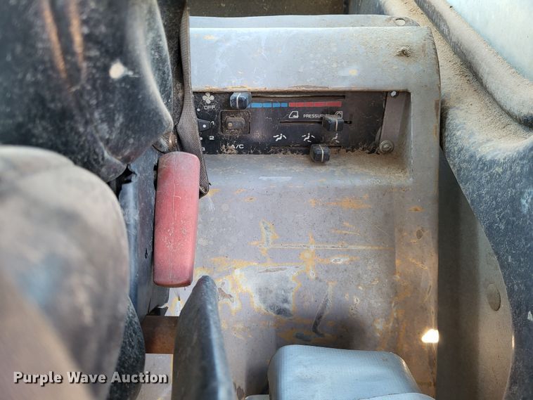 image for item DO3462 Thunderbird 1238L  log loader