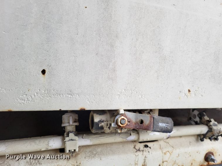 image for item DO3464 1994 Ingersoll Rand DD32  double drum vibratory roller