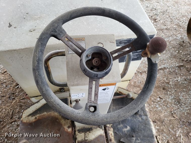 image for item DO3465 1998 Ingersoll Rand DD32  double drum vibratory roller