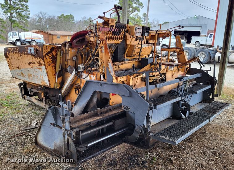 image for item DO3467 2000 Lee Boy L8500T  paver