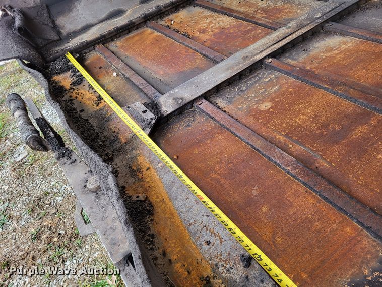 image for item DO3467 2000 Lee Boy L8500T  paver