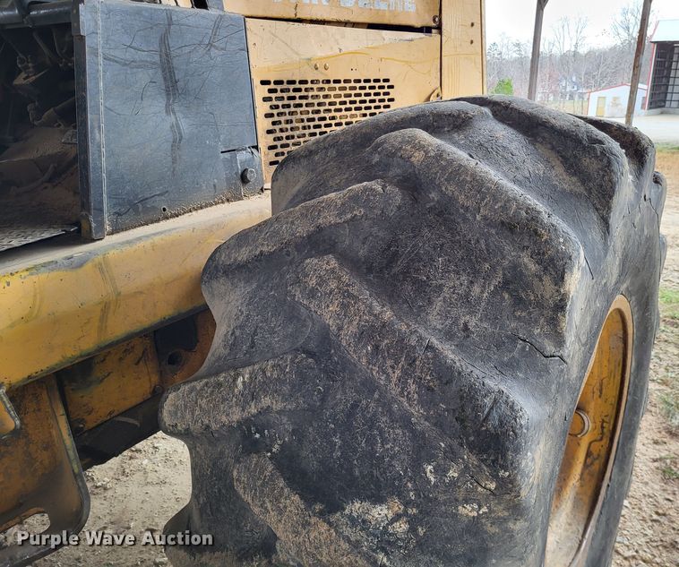 image for item DO3469 John Deere 640  skidder