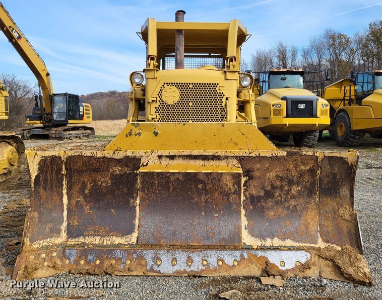 image for item DO3473 Caterpillar D7F  dozer