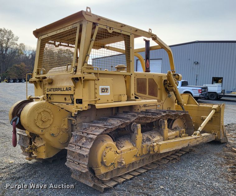 image for item DO3473 Caterpillar D7F  dozer