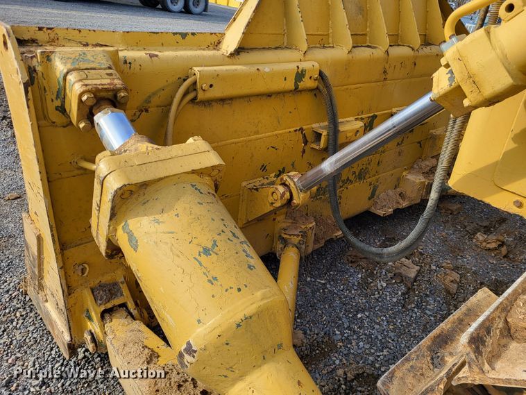 image for item DO3473 Caterpillar D7F  dozer