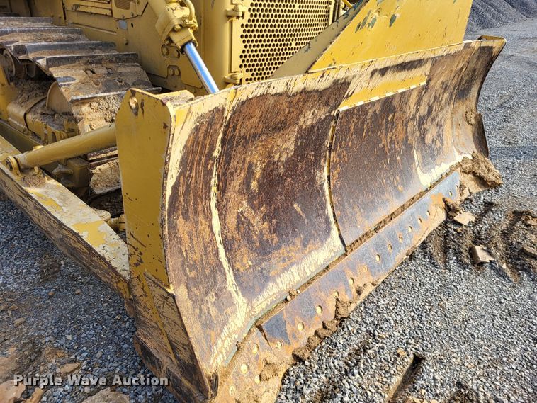 image for item DO3473 Caterpillar D7F  dozer