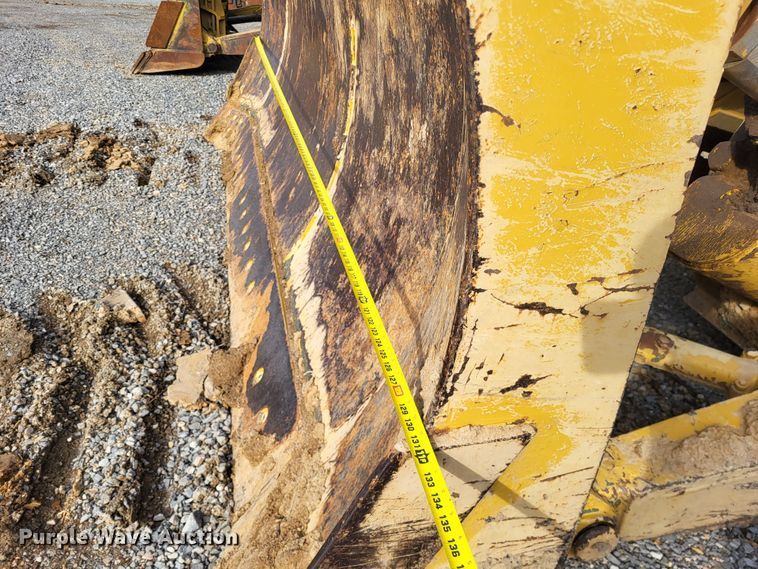 image for item DO3473 Caterpillar D7F  dozer