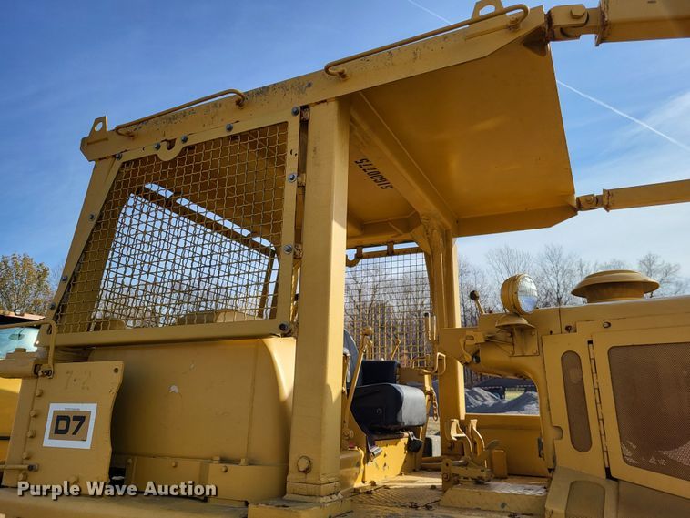 image for item DO3473 Caterpillar D7F  dozer