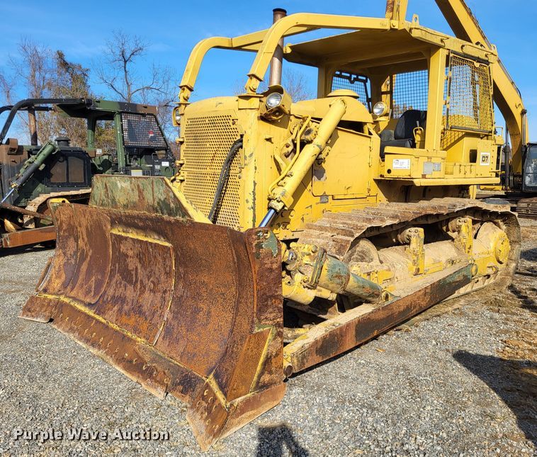 image for item DO3474 Caterpillar D7F  dozer