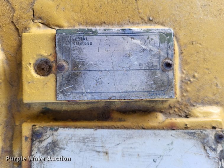 image for item DO3474 Caterpillar D7F  dozer