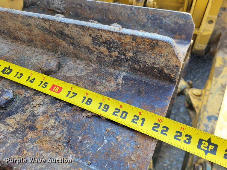 image for item DO3474 Caterpillar D7F  dozer