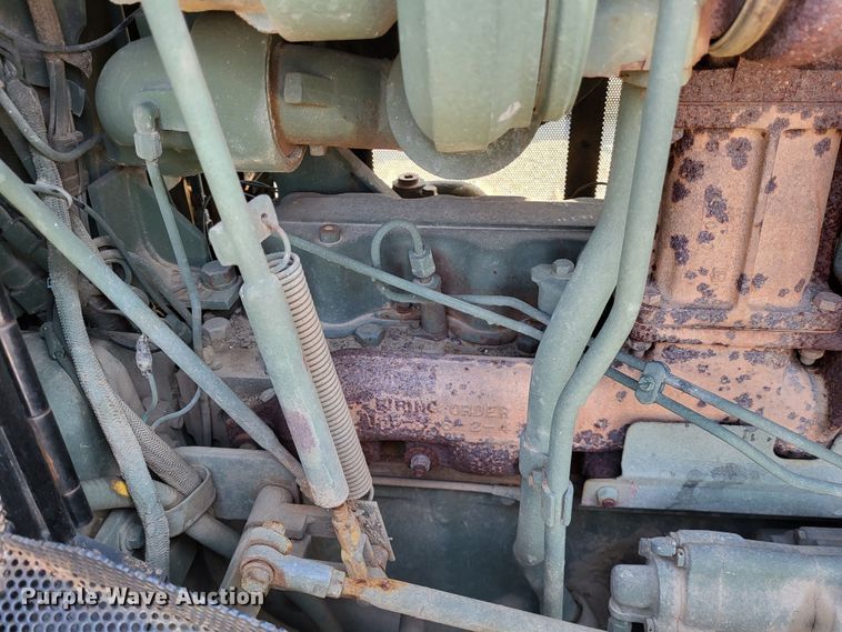 image for item DO3475 1988 Caterpillar D7G  dozer