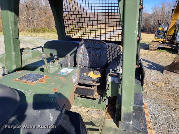 image for item DO3475 1988 Caterpillar D7G  dozer