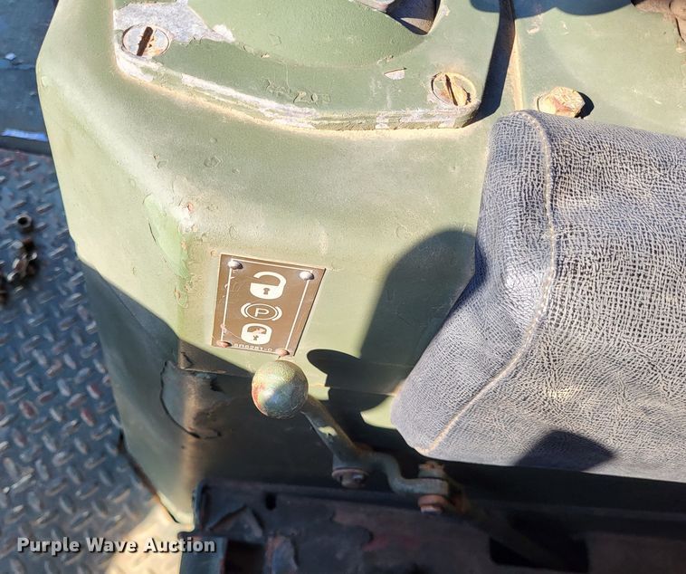 image for item DO3475 1988 Caterpillar D7G  dozer