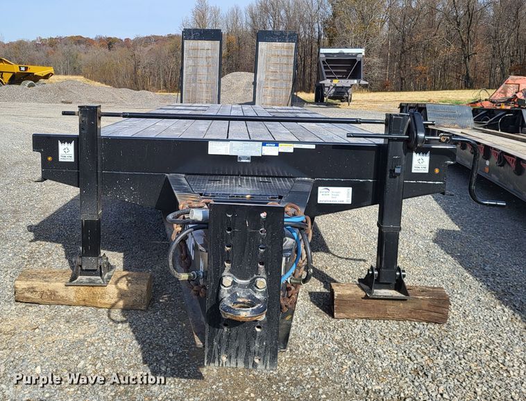 image for item DO3476 2021 Trail King TK60LP  equipment trailer