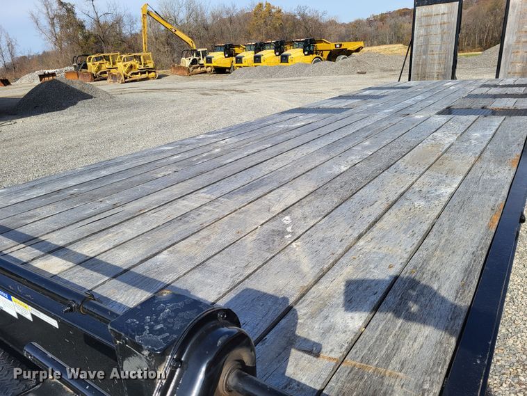 image for item DO3476 2021 Trail King TK60LP  equipment trailer