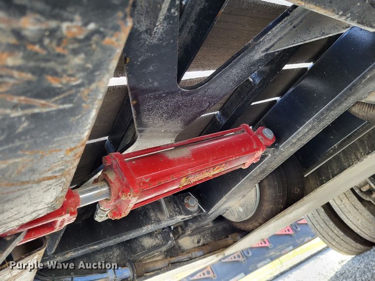 image for item DO3476 2021 Trail King TK60LP  equipment trailer