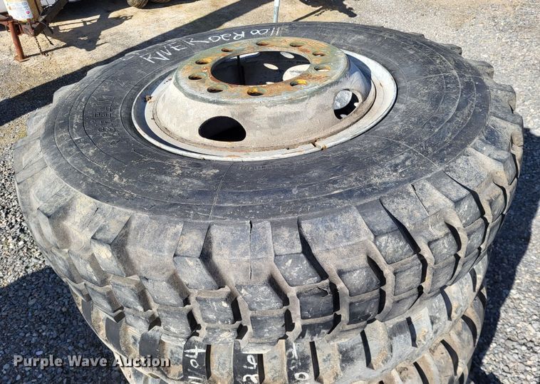 image for item DO3477 (11) tires and wheels