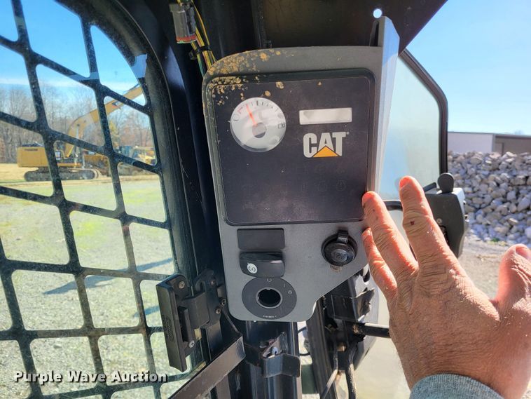 image for item DO3479 2009 Caterpillar 277C  tracked skid steer loader