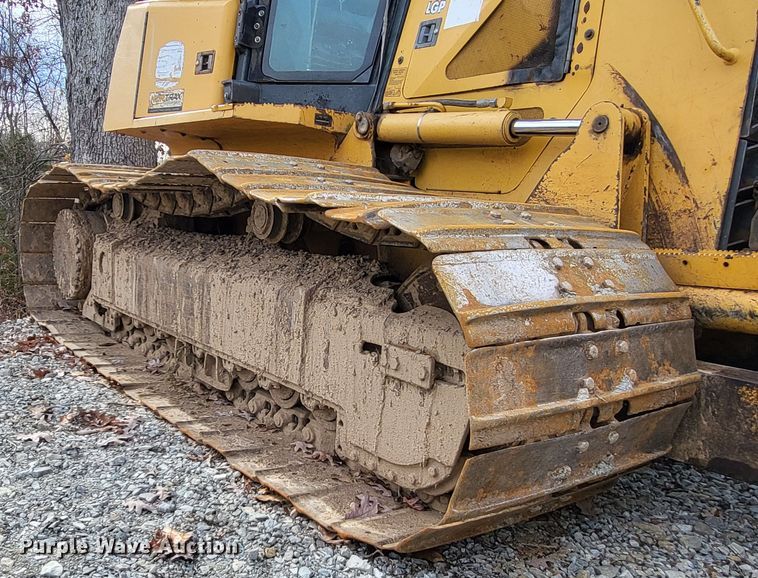 image for item DO3481 2007 John Deere 750J LGP  dozer