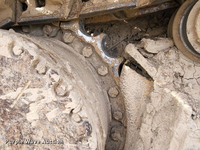 image for item DO3481 2007 John Deere 750J LGP  dozer