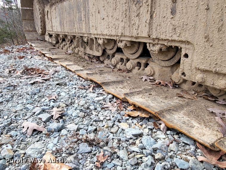 image for item DO3481 2007 John Deere 750J LGP  dozer