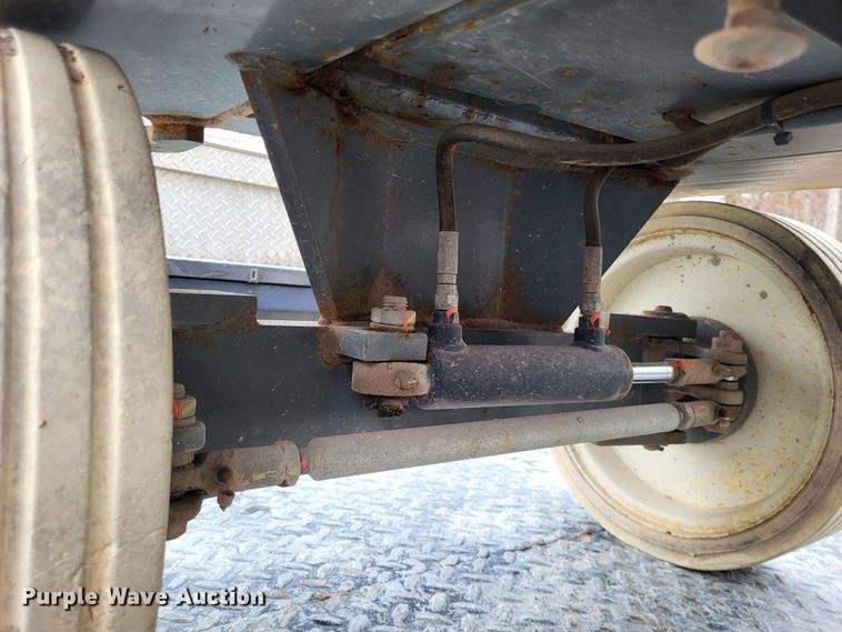 image for item DO3482 2017 Skyjack SJ3226  scissor lift